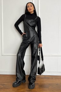 Кожаный черный комбинезон Харли Jadone Fashion