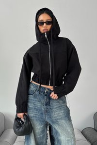 Чорна коротка куртка бомбер Банні Jadone Fashion