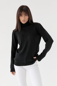 Черный вязаный свитер с горлом 219 MarSe