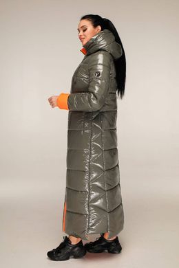 Зимове жіноче оливкове пальто В-1202 лак тон 25+97 Favoritti