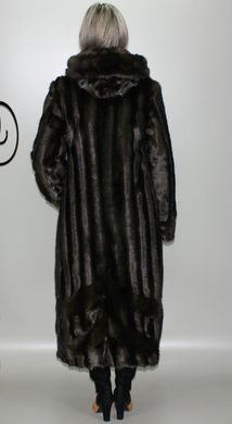 Длинная женская шуба из искусственного меха коричневая норка полоса F-232-30 Murenna Furs